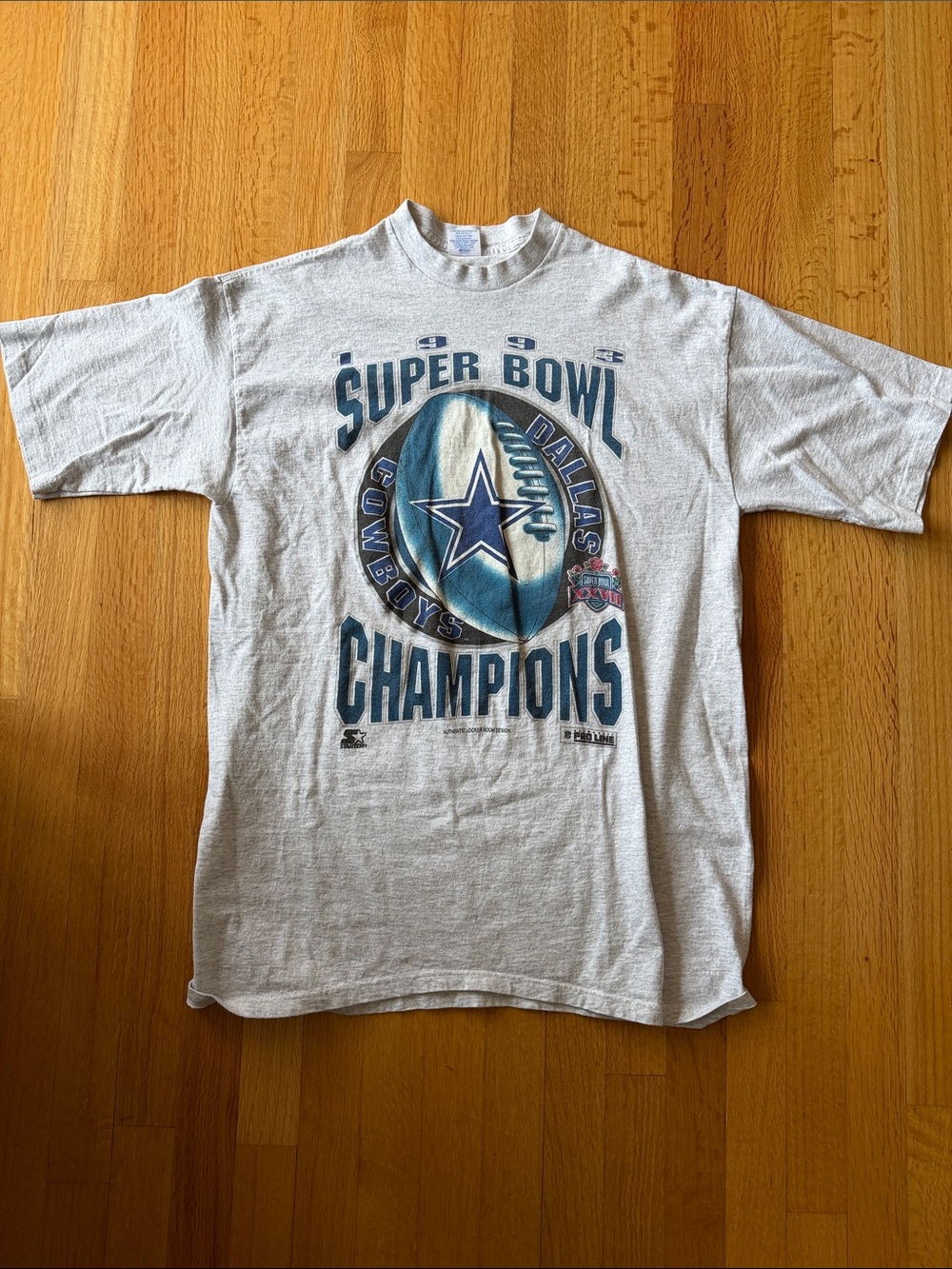 STARTER Gray Dallas Cowboys Super Bowl Champions Graphic Tee